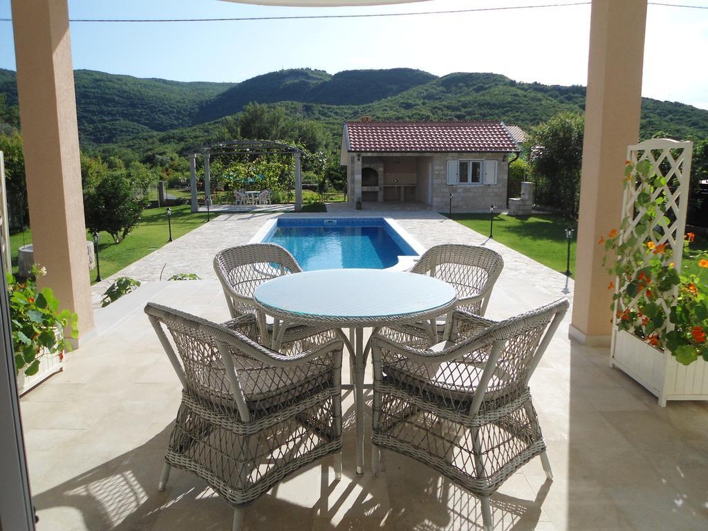 Apartments Raskovic Radanovići 외부 사진